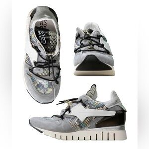 Size 39 A.S.98 sneakers.